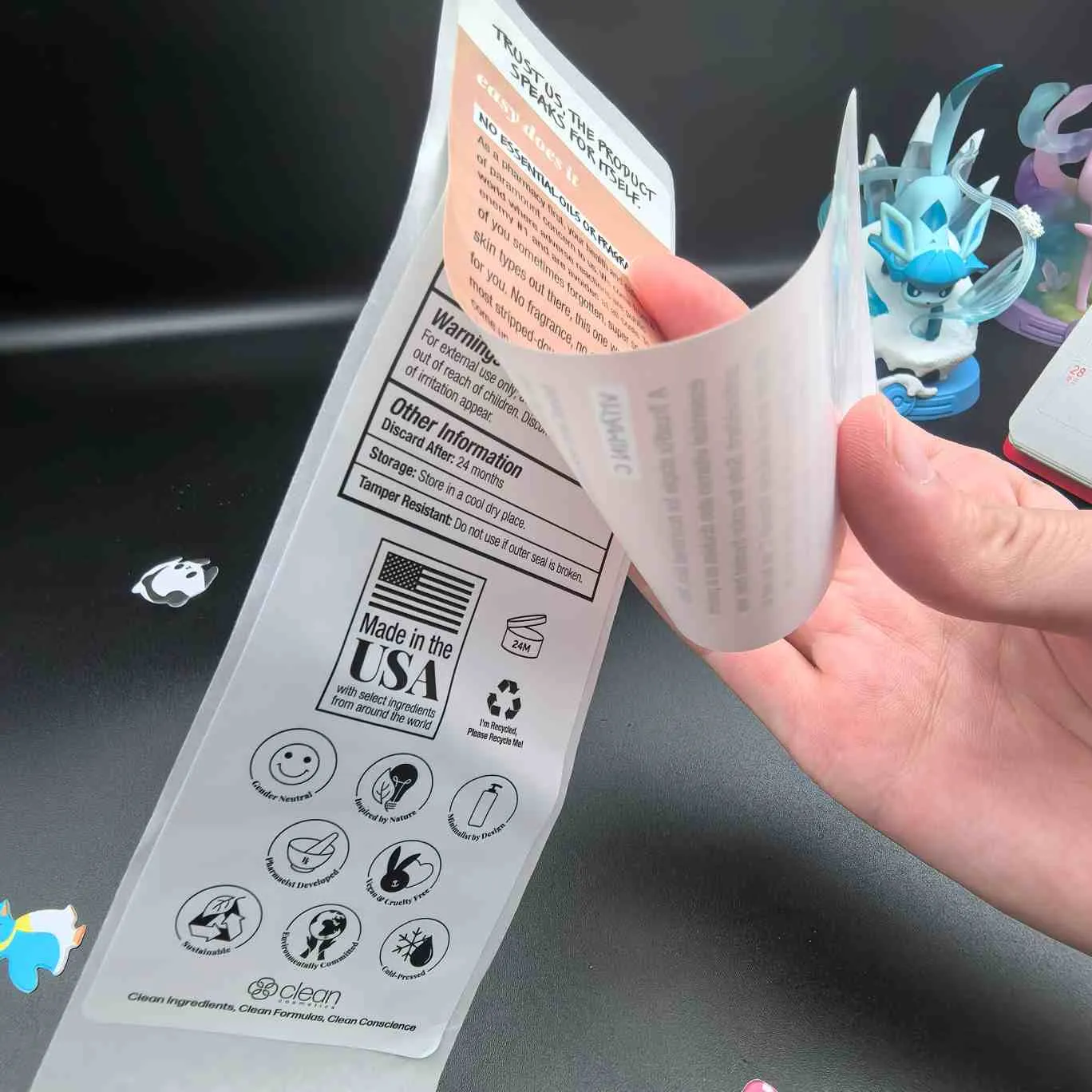 หลายชั้นสำหรับฉลากเครื่องสำอาง